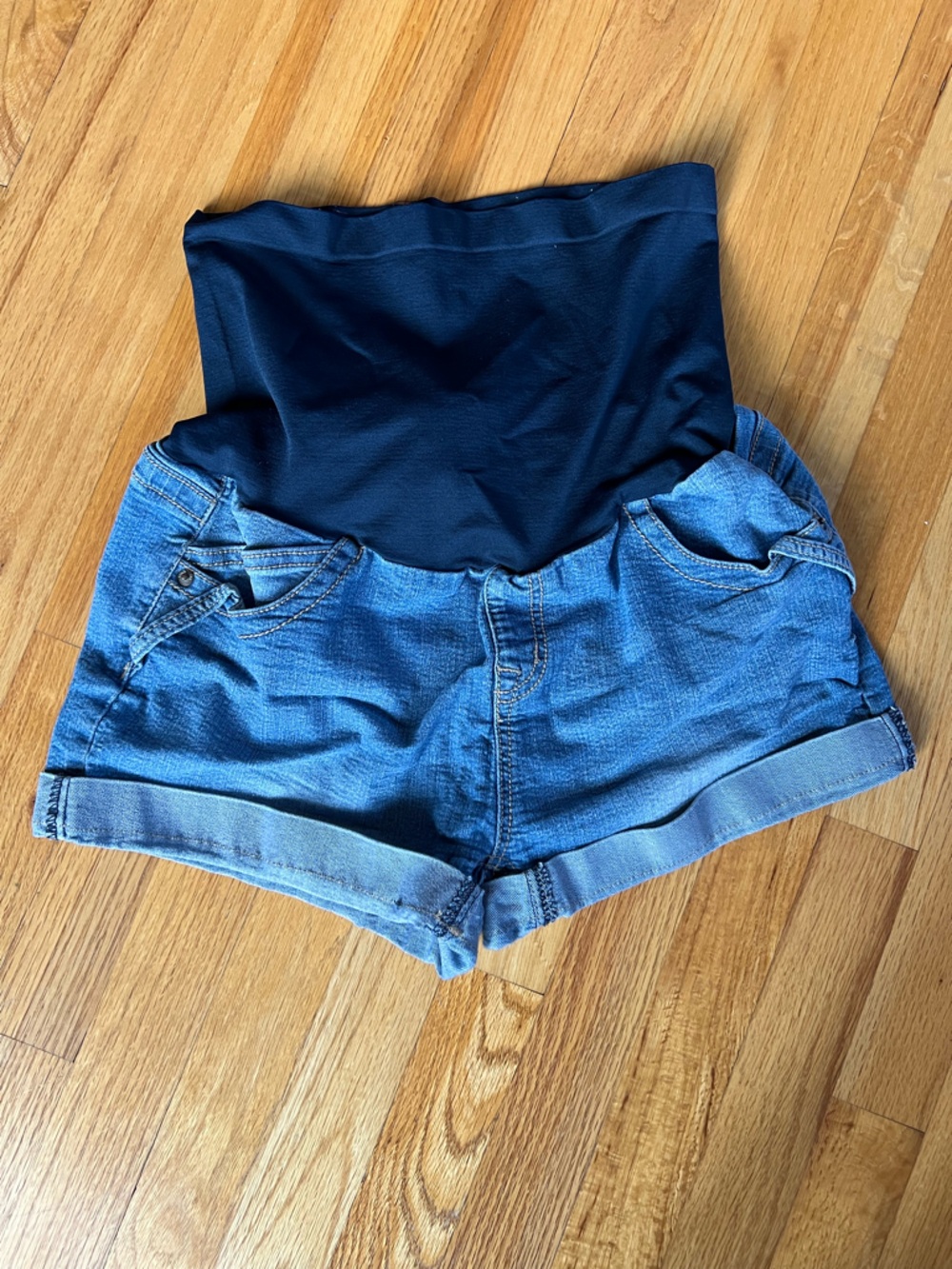 Haute Mama Maternity Denim Shorts size XL
